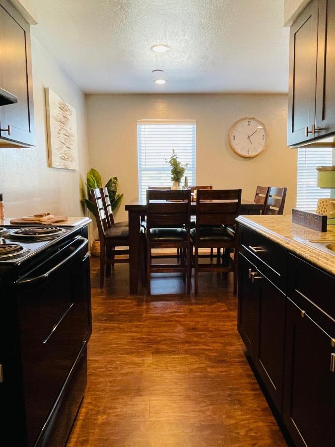 Ou-2 Bed 2 Bath Apartment Close To Ou Oklahoma City Bagian luar foto