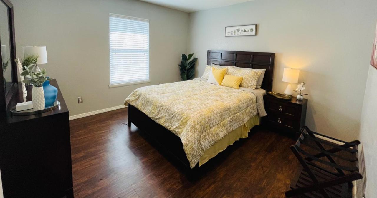 Ou-2 Bed 2 Bath Apartment Close To Ou Oklahoma City Bagian luar foto